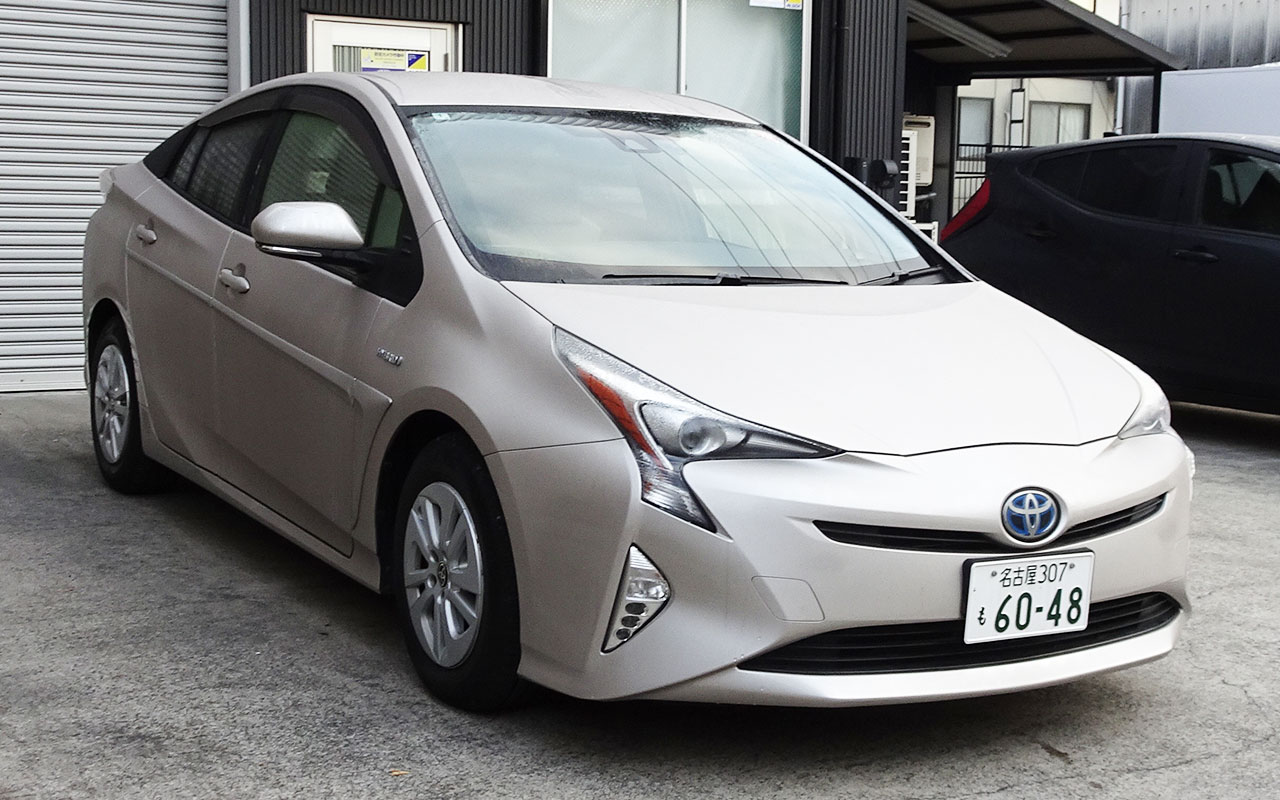プリウス