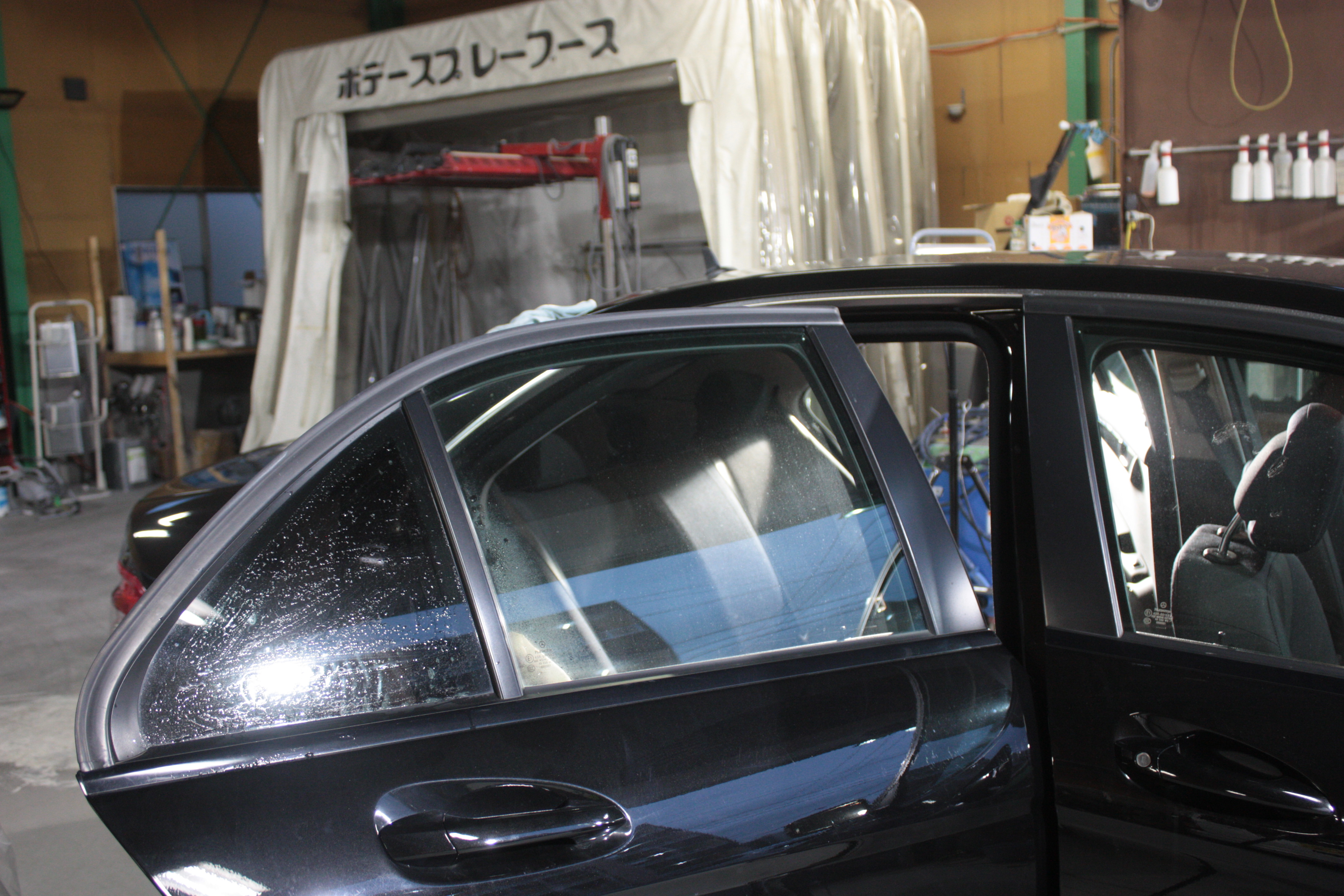 メルセデス・ベンツ C200 施工写真 (3)