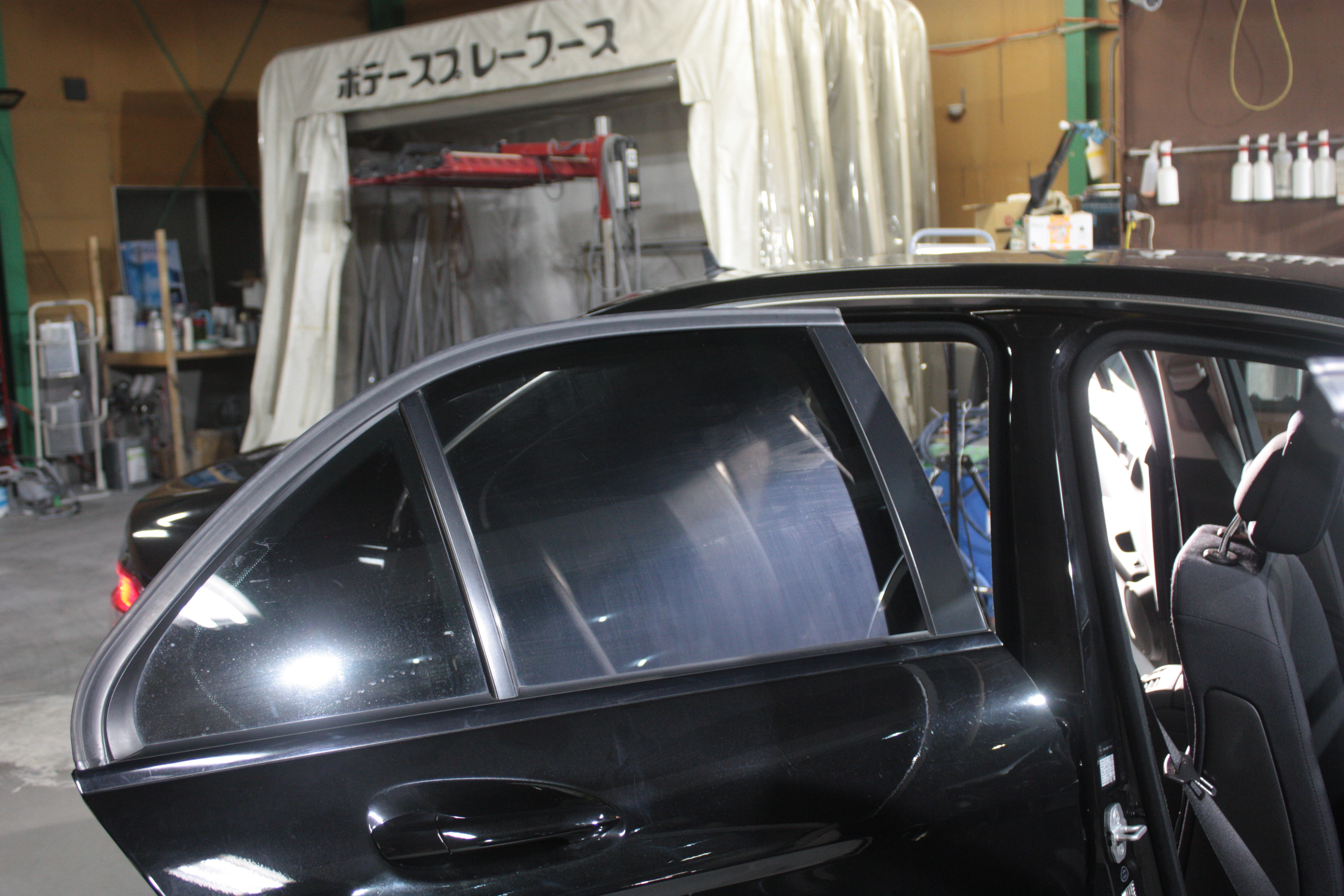メルセデス・ベンツ C200 施工写真 (5)