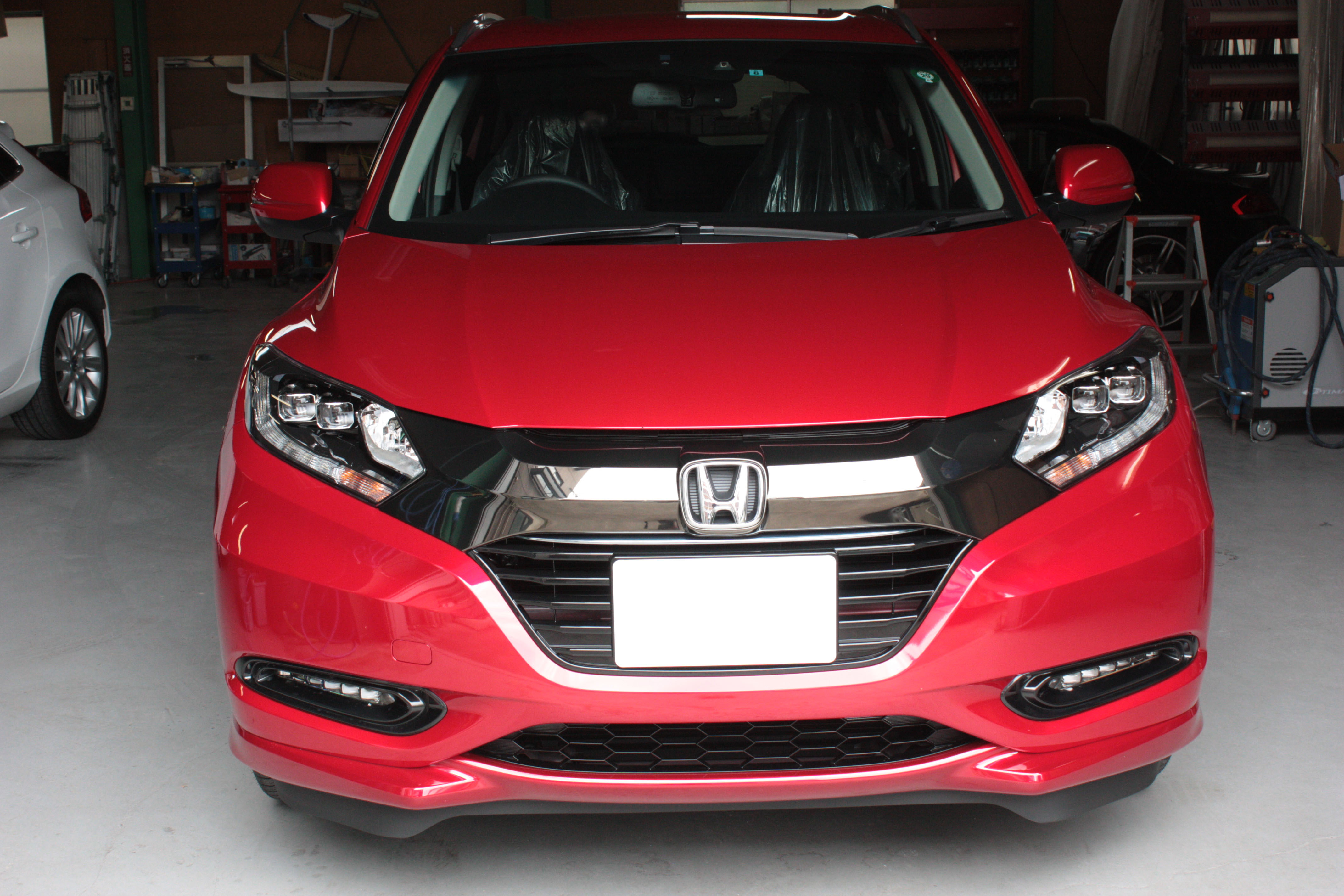 ホンダ ヴェゼル 施工写真 (1)
