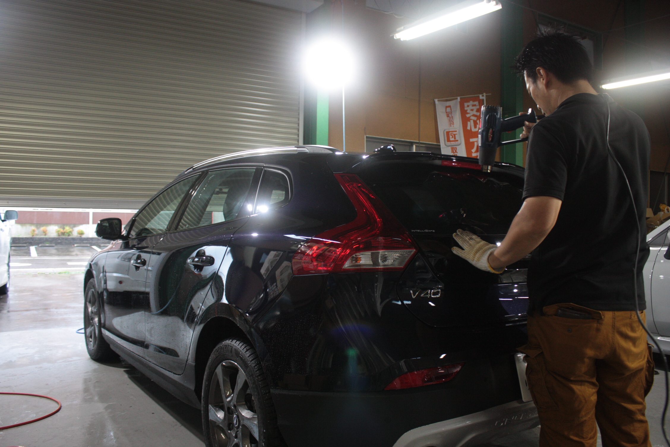 ボルボ V40 施工写真 (4)