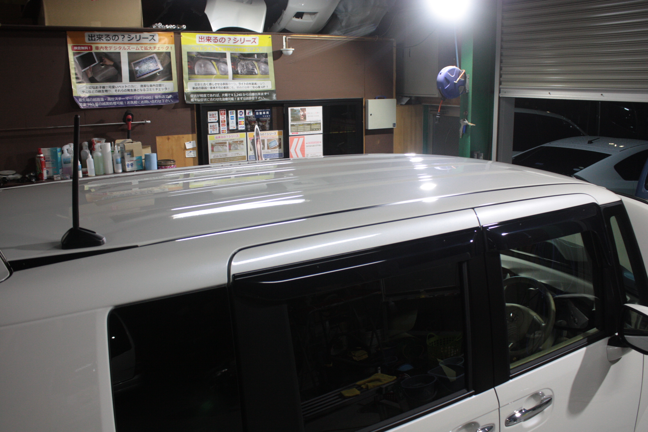ホンダ N-BOX新車 施工写真 (8)
