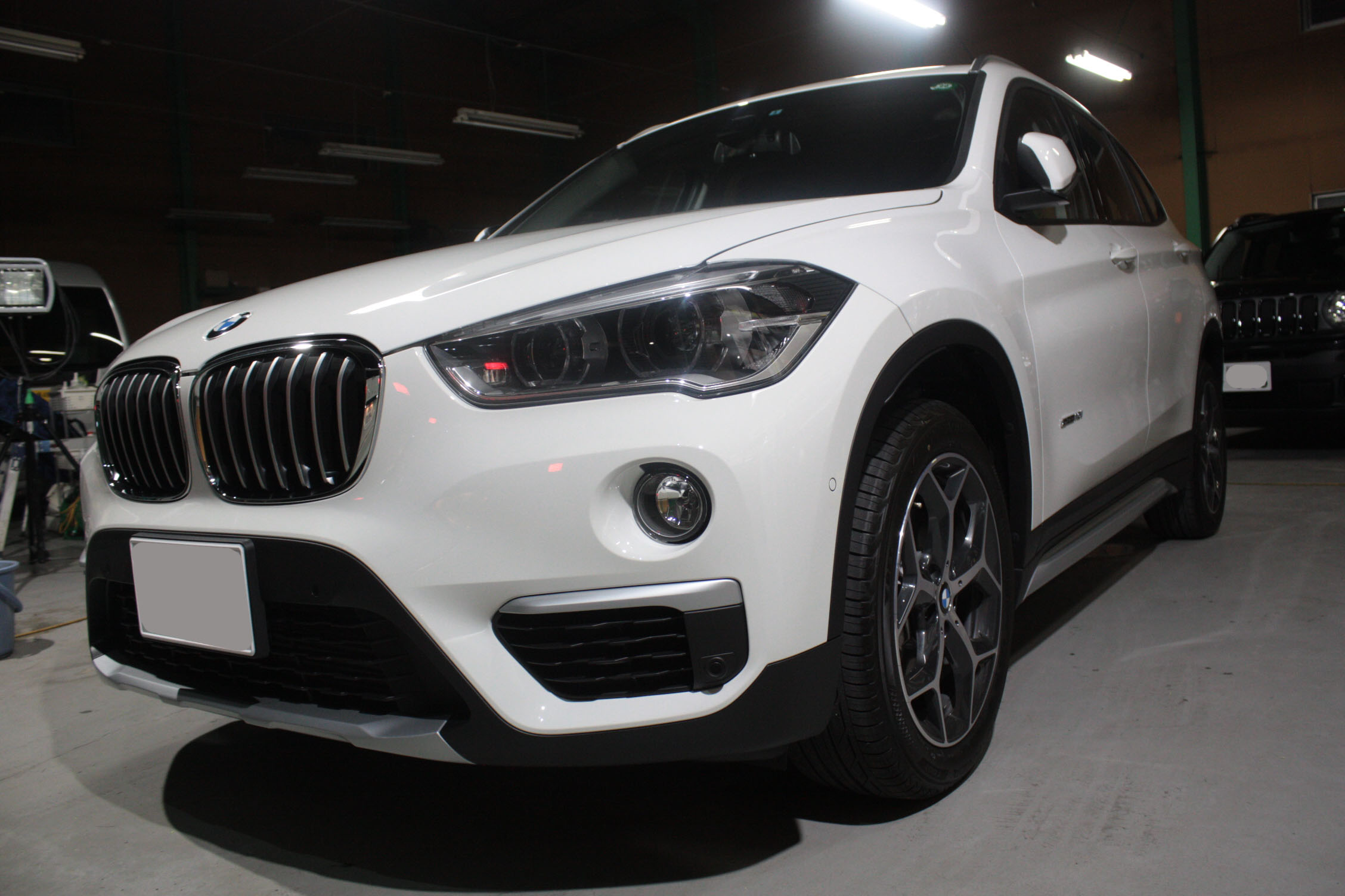 BMW X1 施工写真 (8)