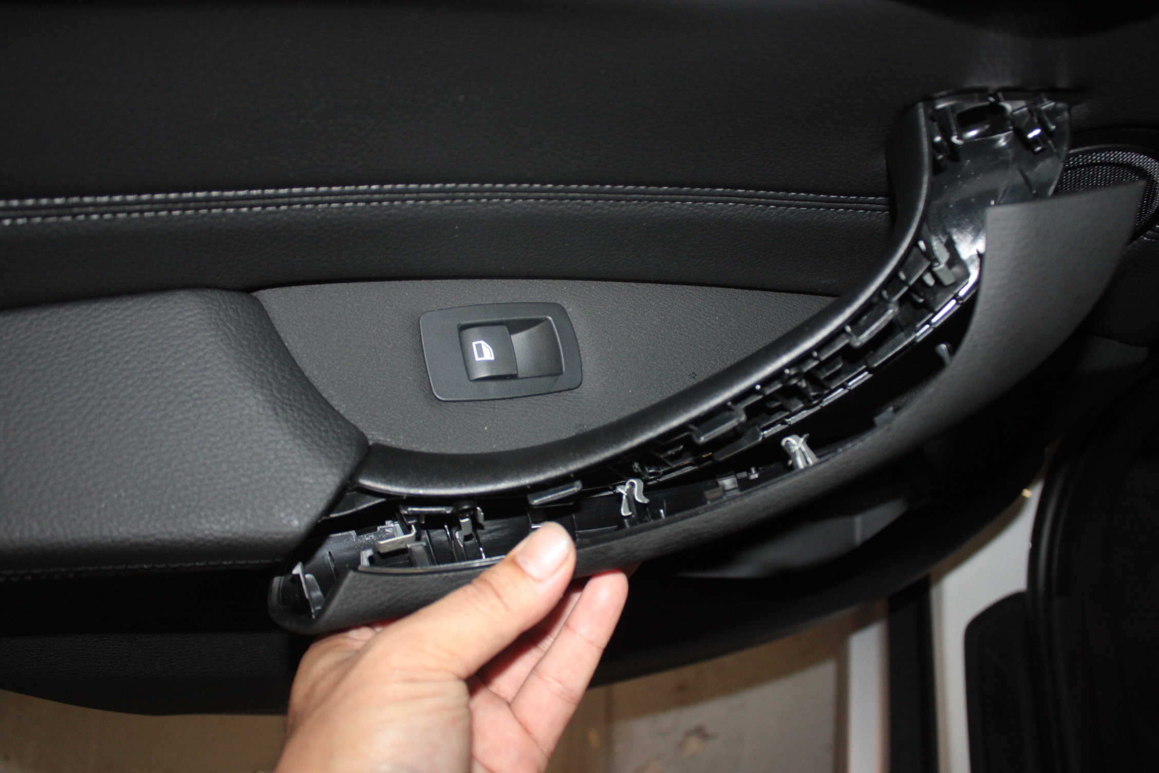 BMW X1 施工写真 (14)