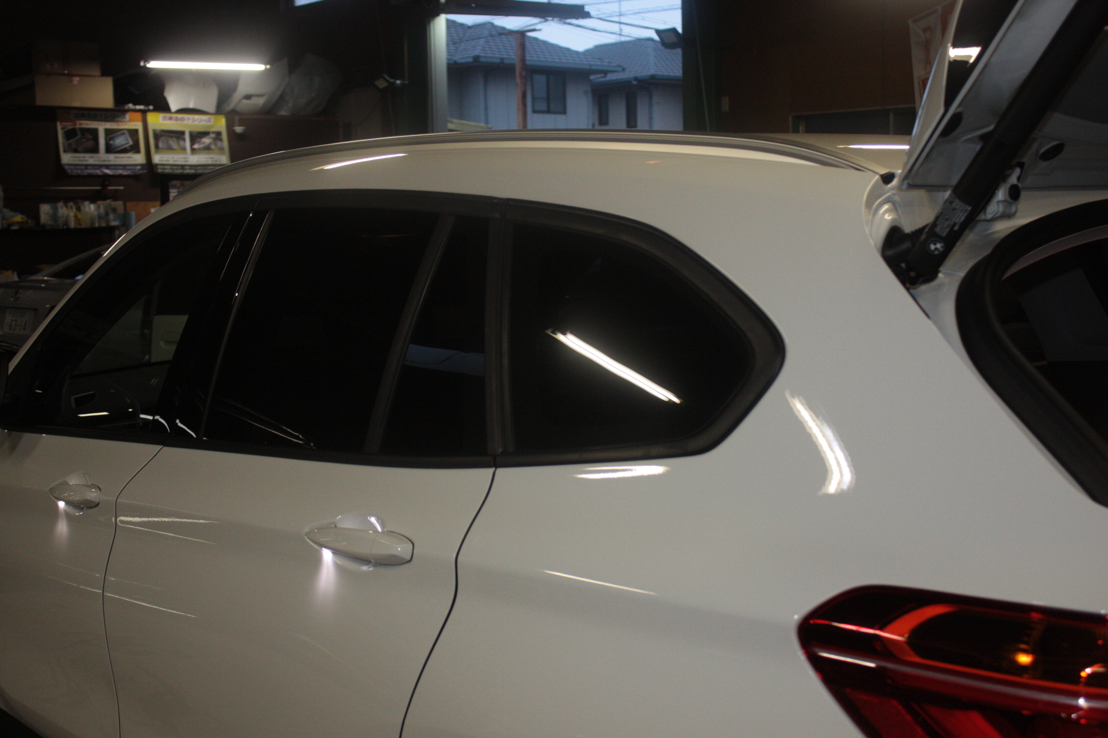 BMW X1 施工写真 (15)