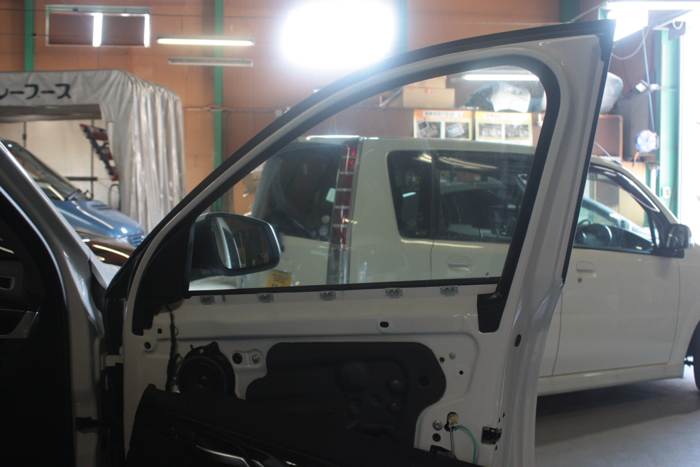 BMW X1 施工写真 (22)