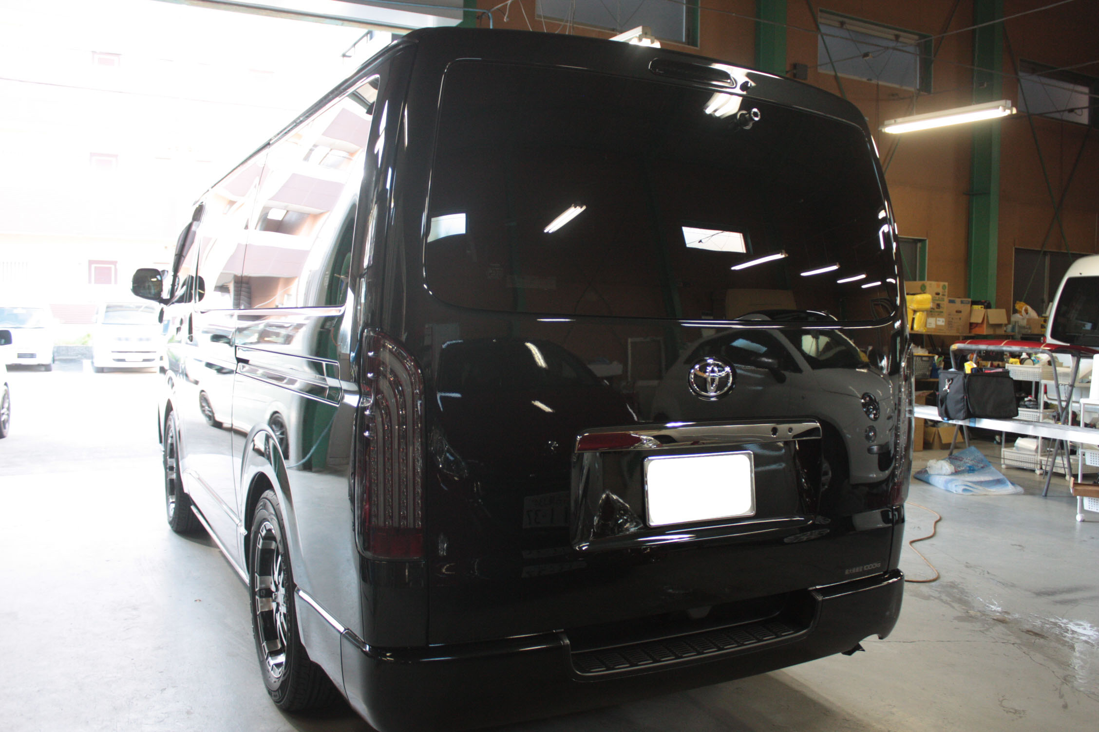 トヨタ ハイエース 施工写真 (12)