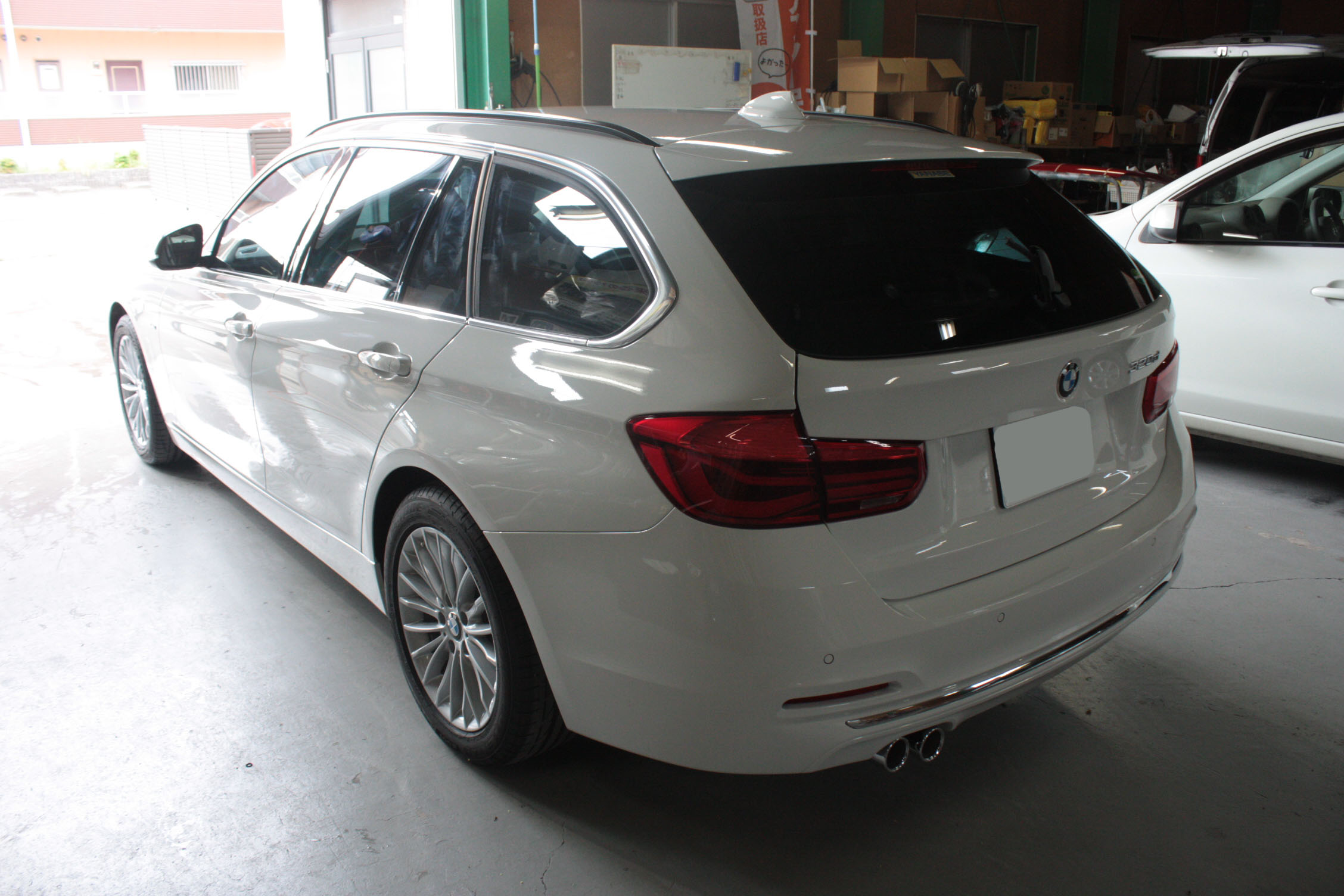 BMW 施工写真 (11)