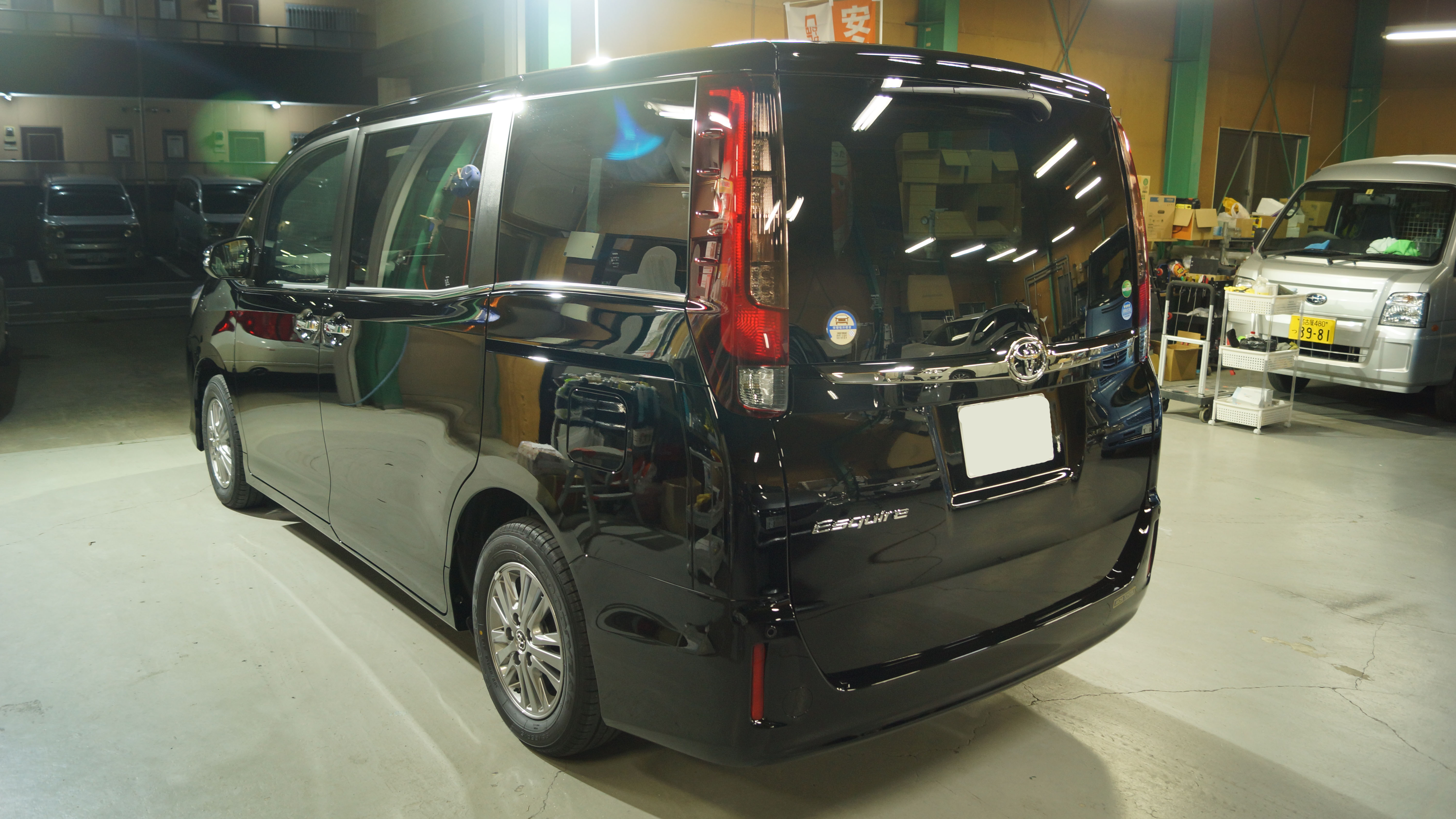 トヨタ エスクワイア 施工写真 (2)