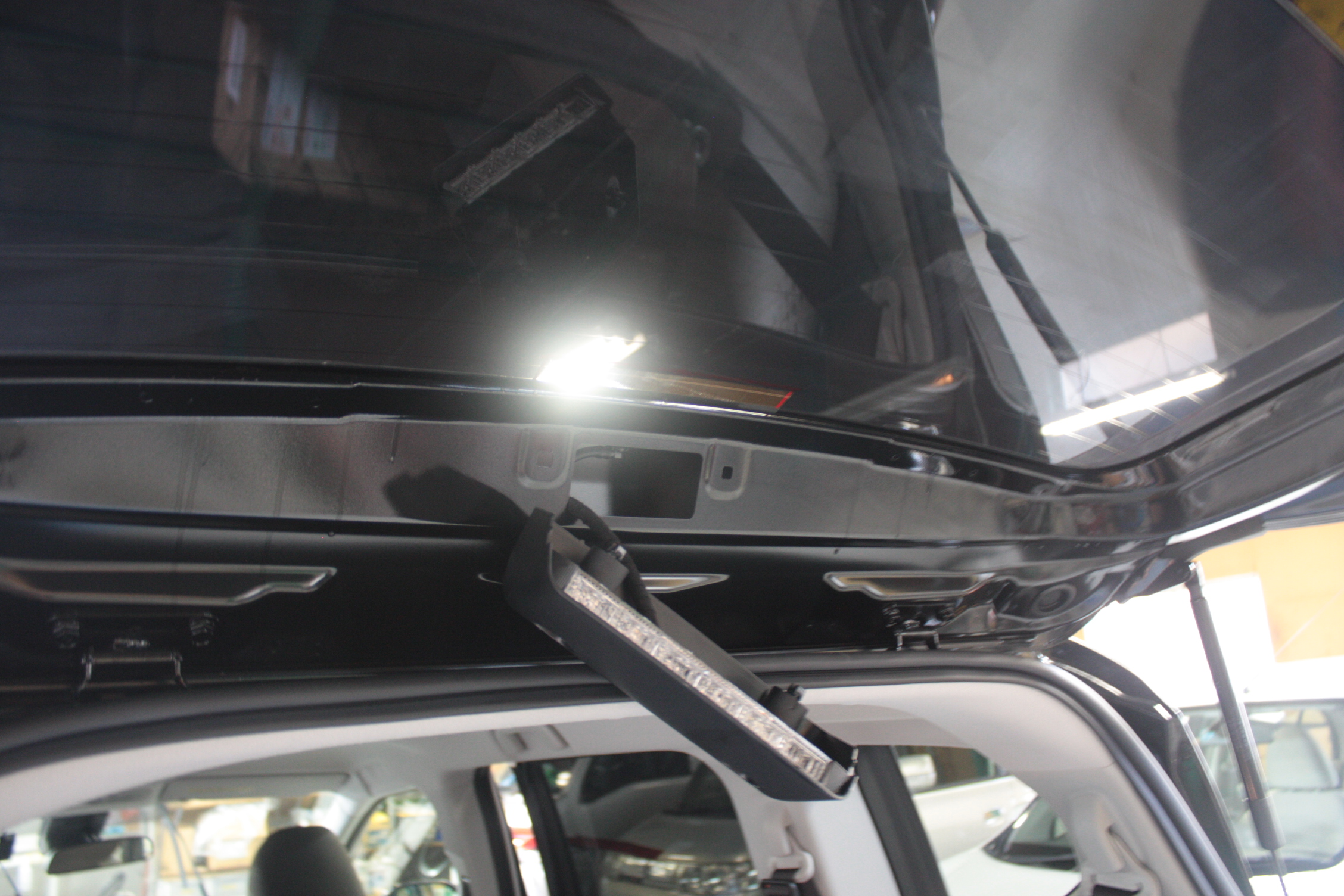 トヨタ シエンタ新車 施工写真 (1)