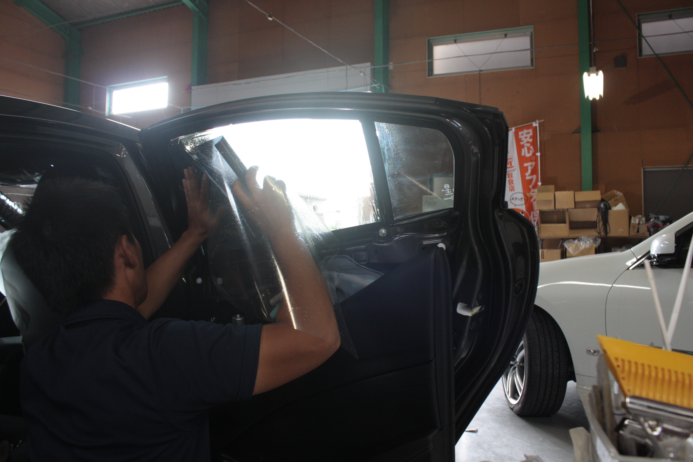マツダ アテンザ新車 施工写真 (8)
