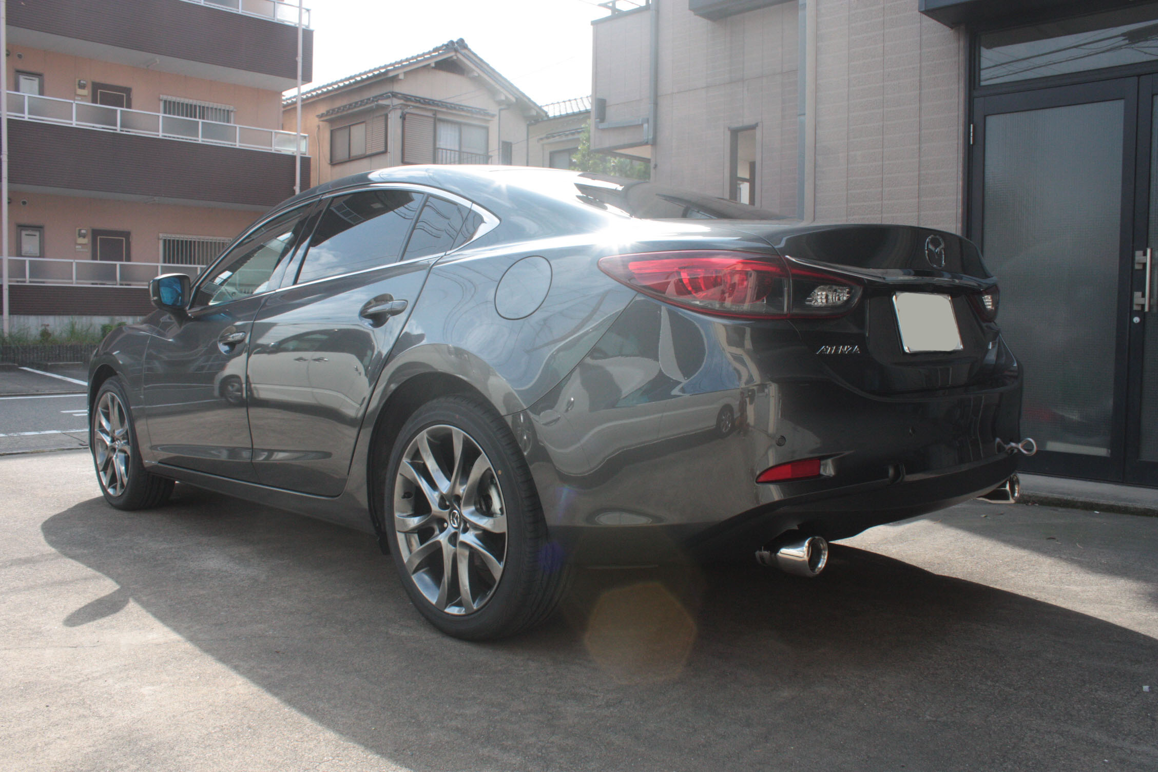 マツダ アテンザ新車 施工写真 (4)