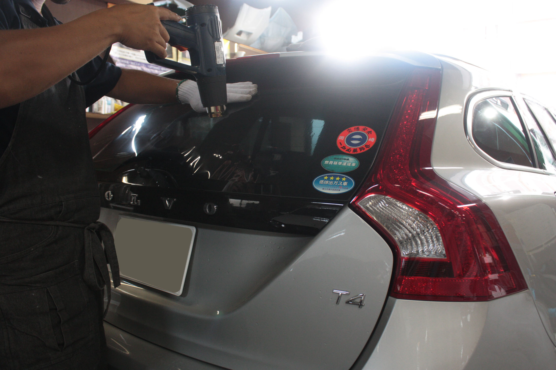 ボルボ V60 施工写真 (2)