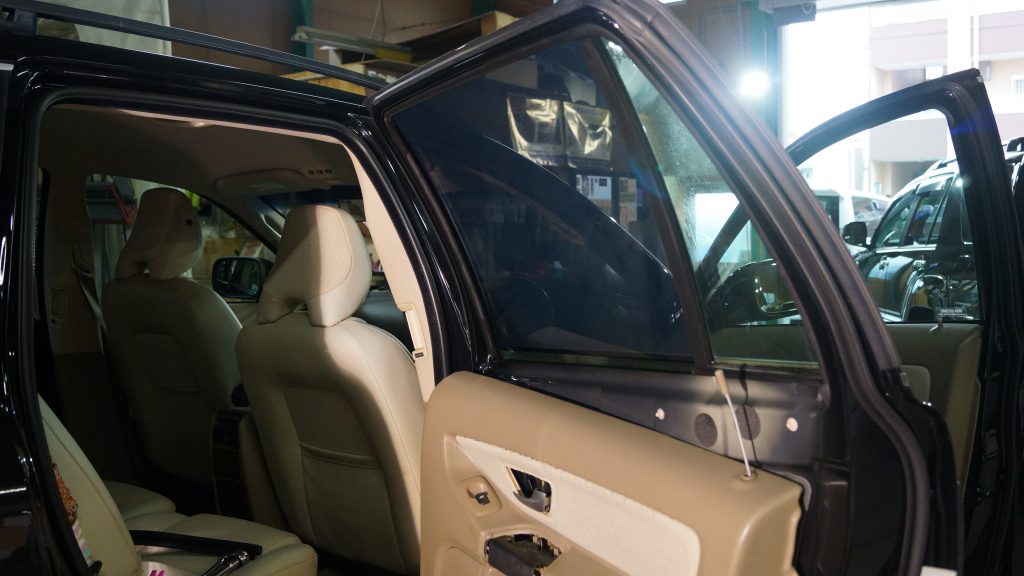 ボルボ XC90 施工写真 (23)