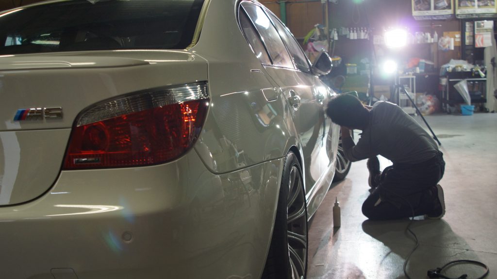 BMW M5 施工写真 (19)