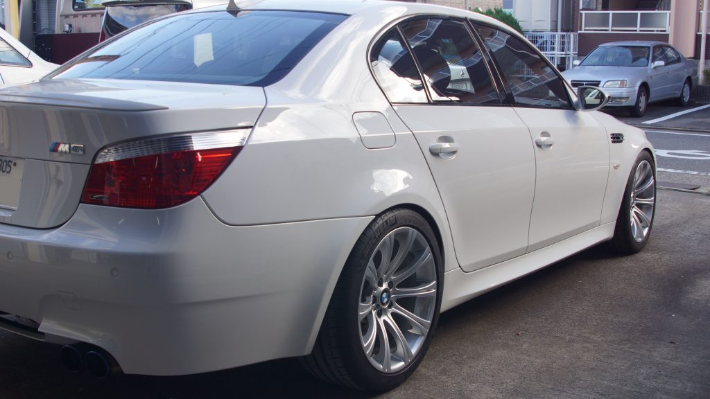 BMW M5 施工写真 (32)