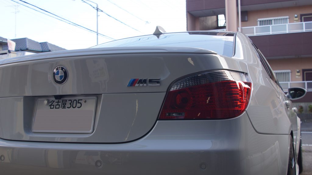BMW M5 施工写真 (1)