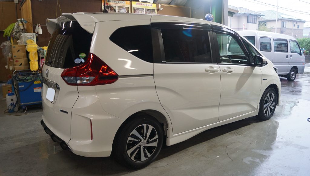 ホンダ フリード+ 施工写真 (18)