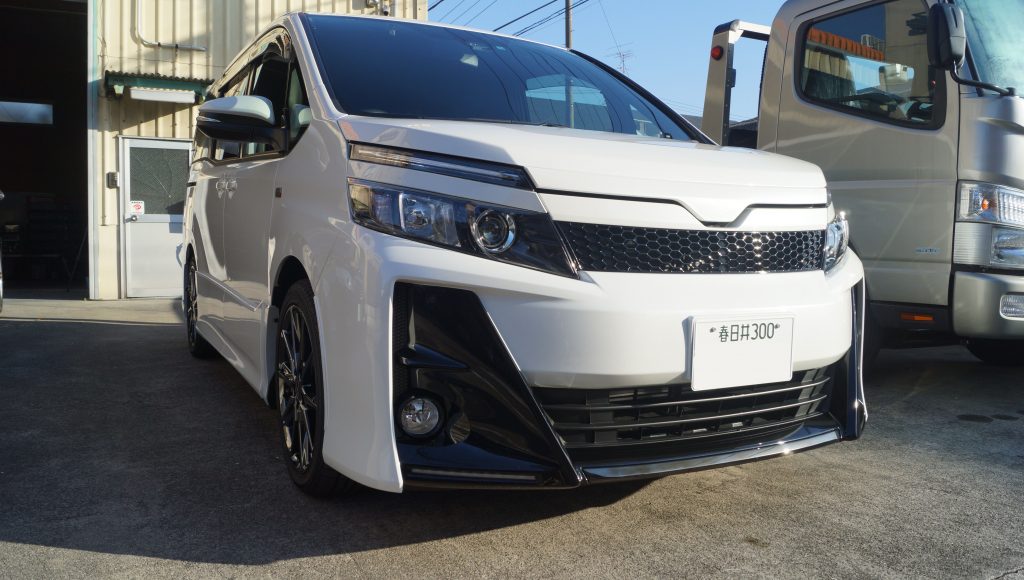 トヨタ VOXY 施工写真 (13)