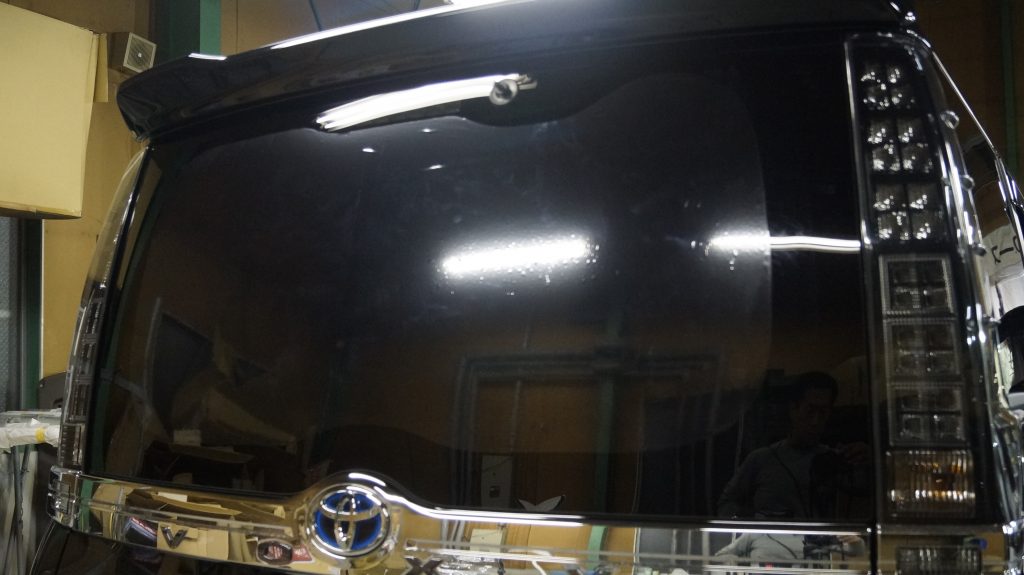 トヨタ VOXY2台 施工写真 (15)