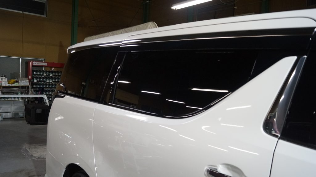 トヨタ ヴェルファイア 施工写真 (12)