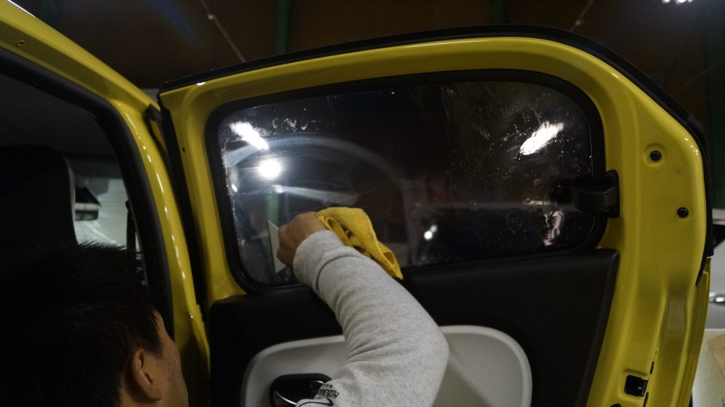 ルノー TWINGO 施工写真 (9)