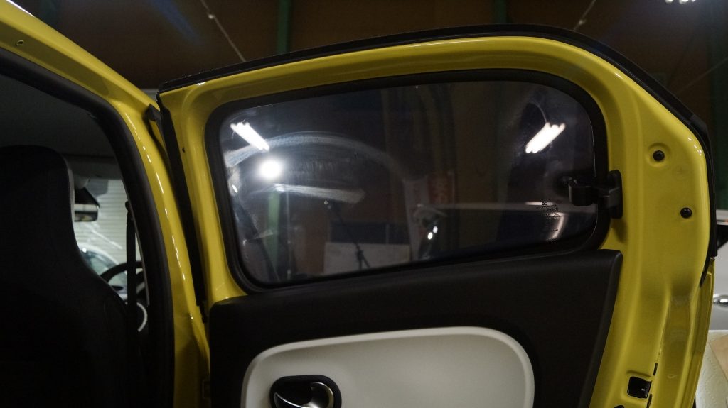 ルノー TWINGO 施工写真 (10)
