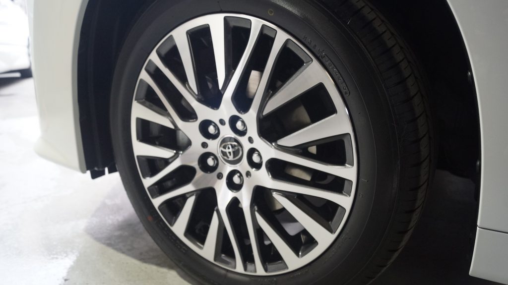 トヨタ ヴェルファイア 施工写真 (14)