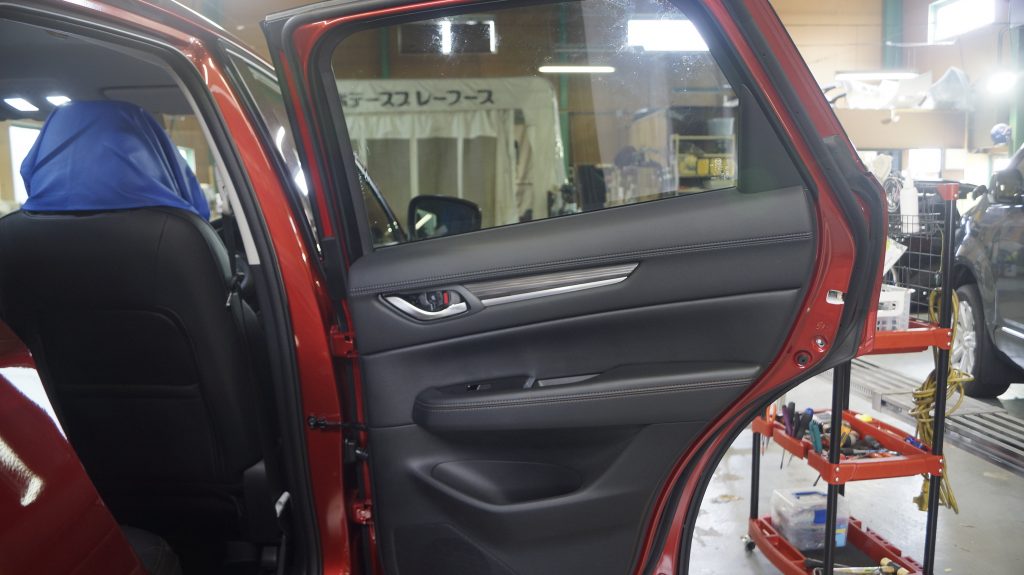 マツダ 施工写真 (7)