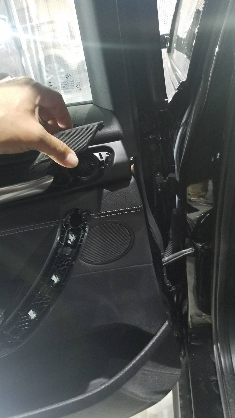 BMW 施工写真 (3)