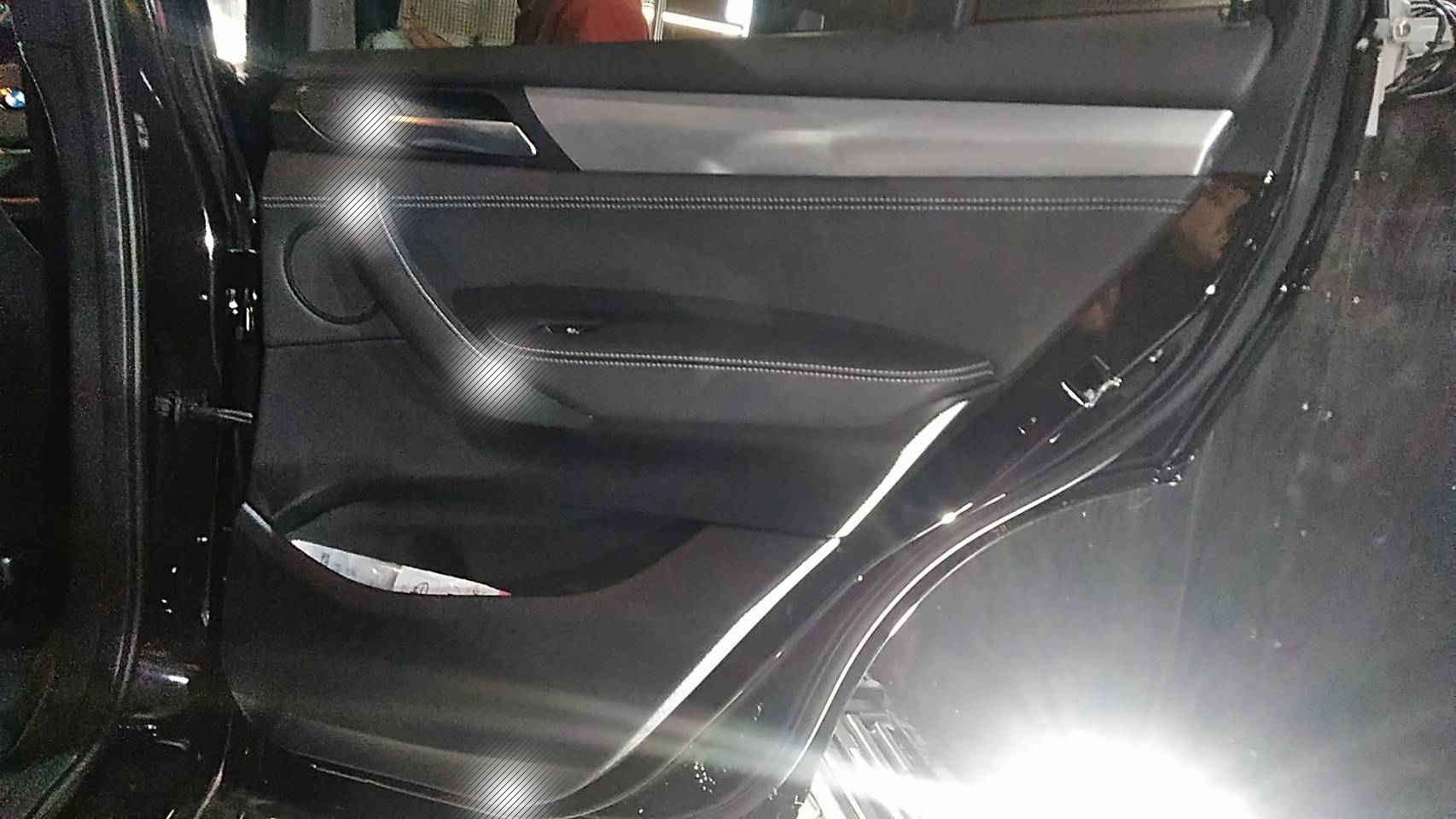 BMW 施工写真 (7)