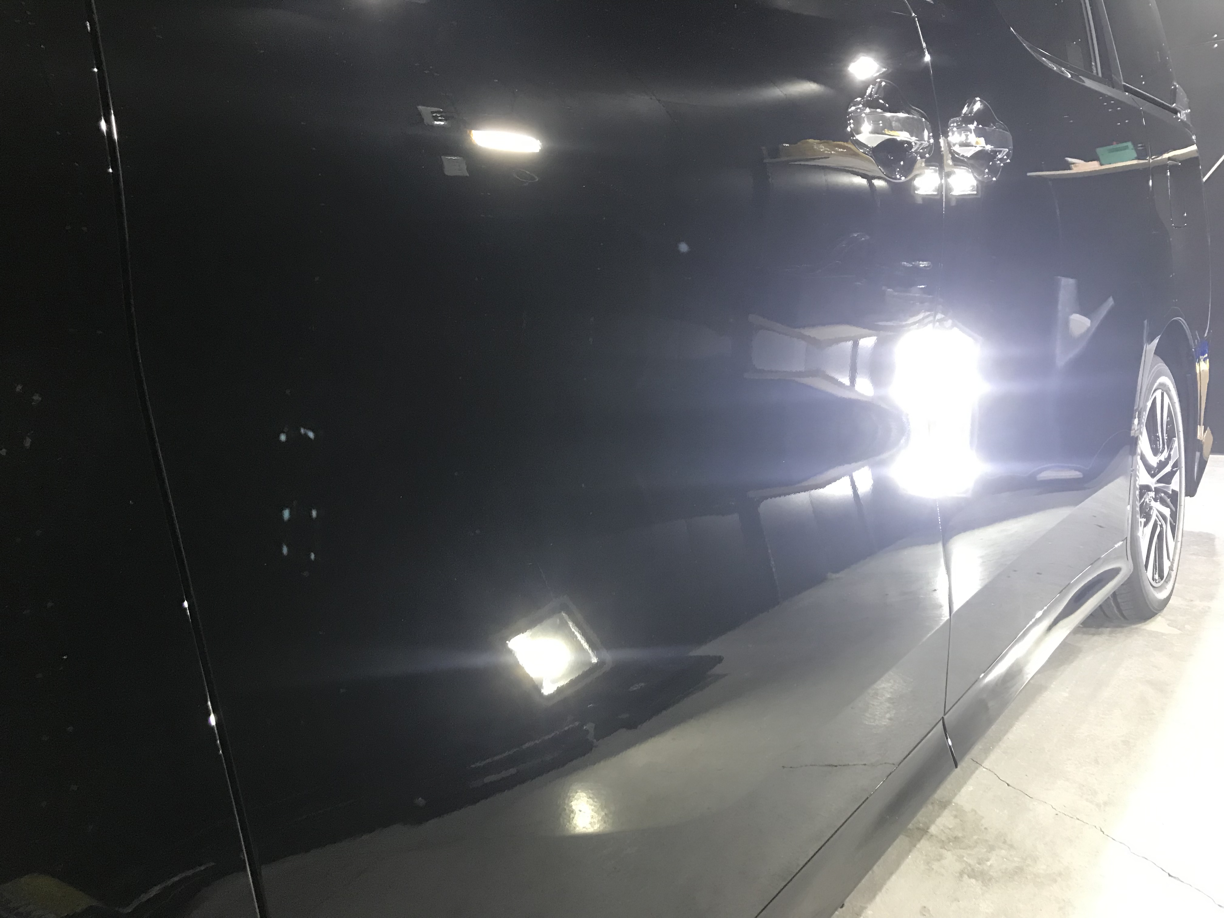 トヨタ #ヴェルファイア 施工写真 (7)
