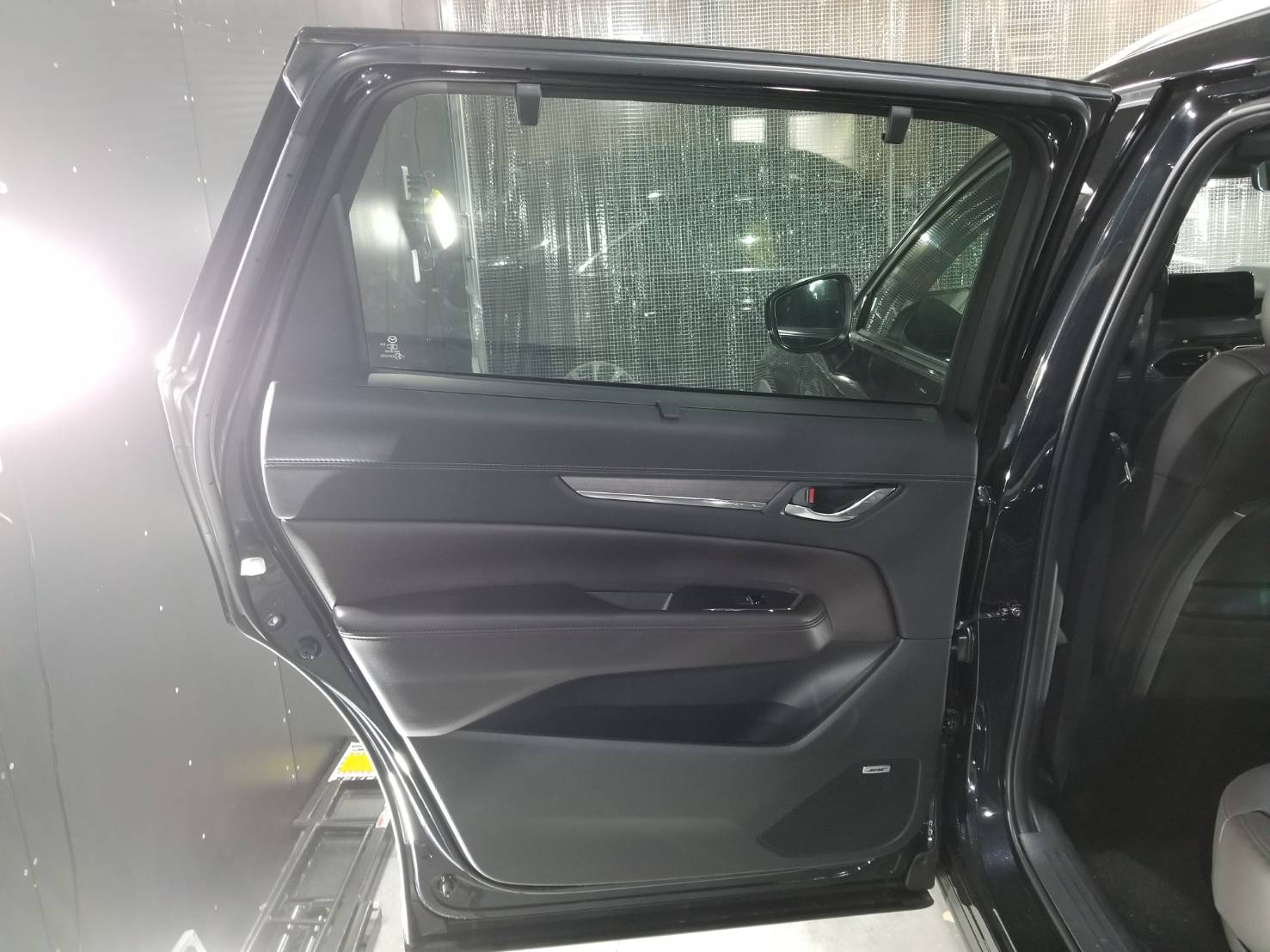 マツダ 施工写真 (2)