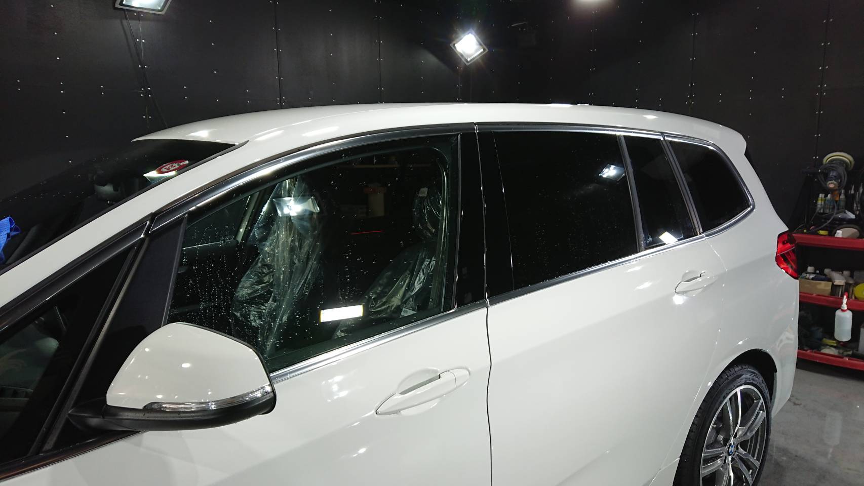 BMW 施工写真 (10)