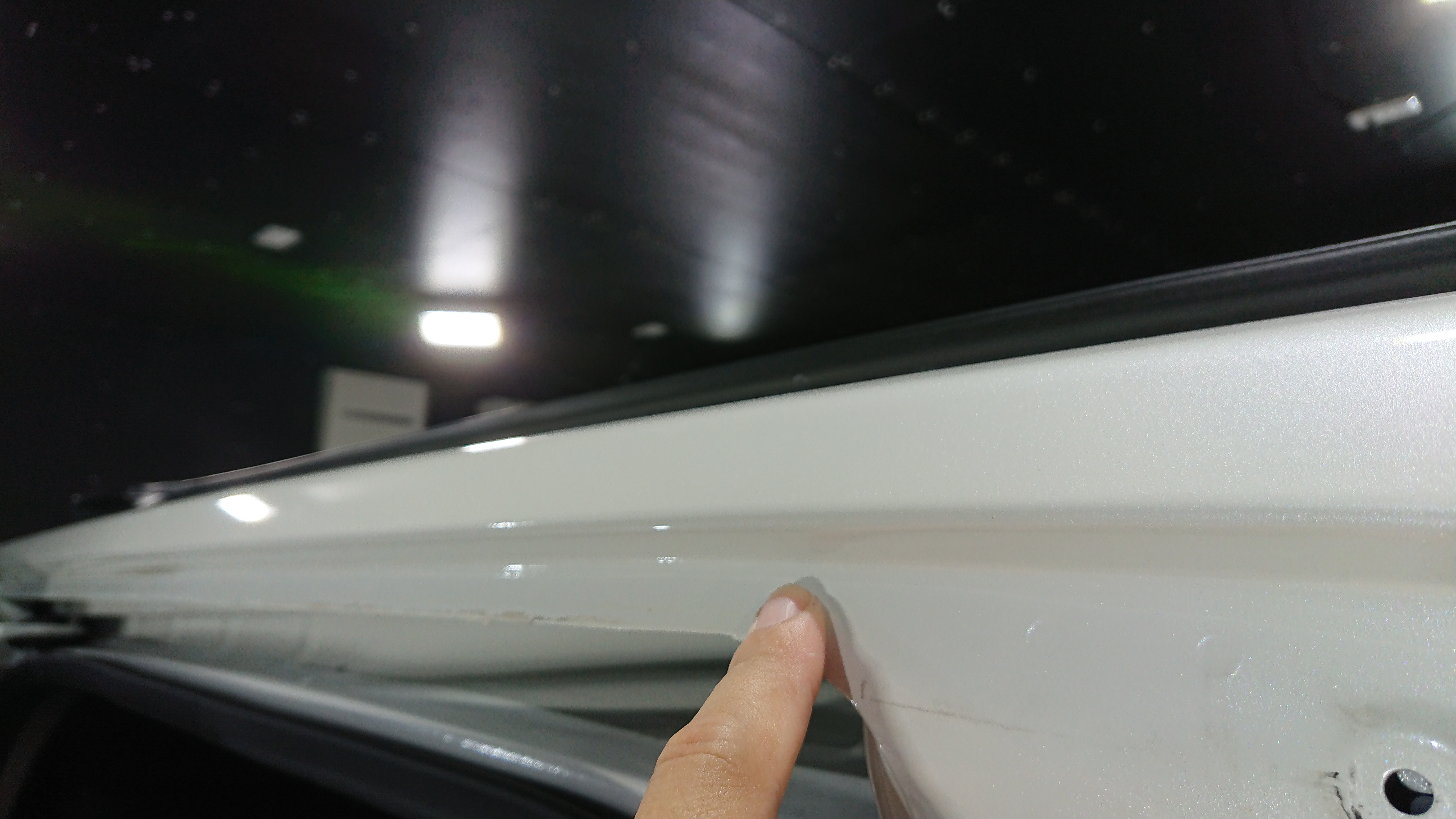 ヴェルファイア 施工写真 (12)