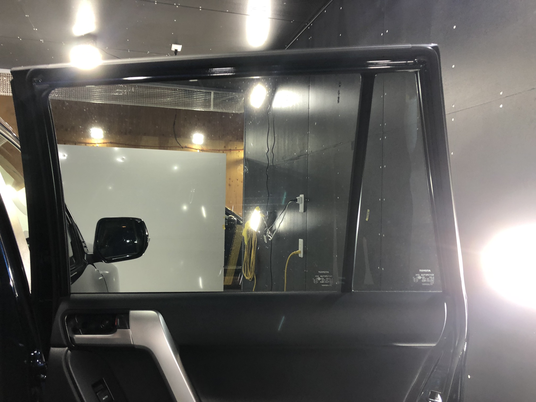 トヨタ 施工写真 (1)