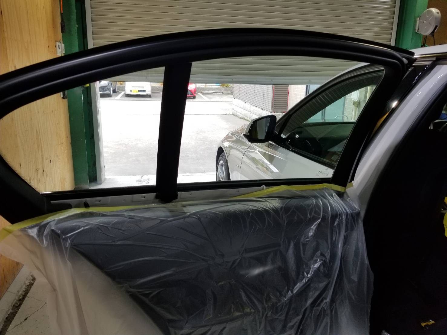 BMW 施工写真 (1)