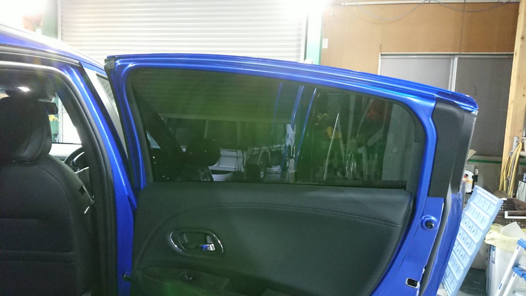 ホンダ VEZEL 施工写真 (2)