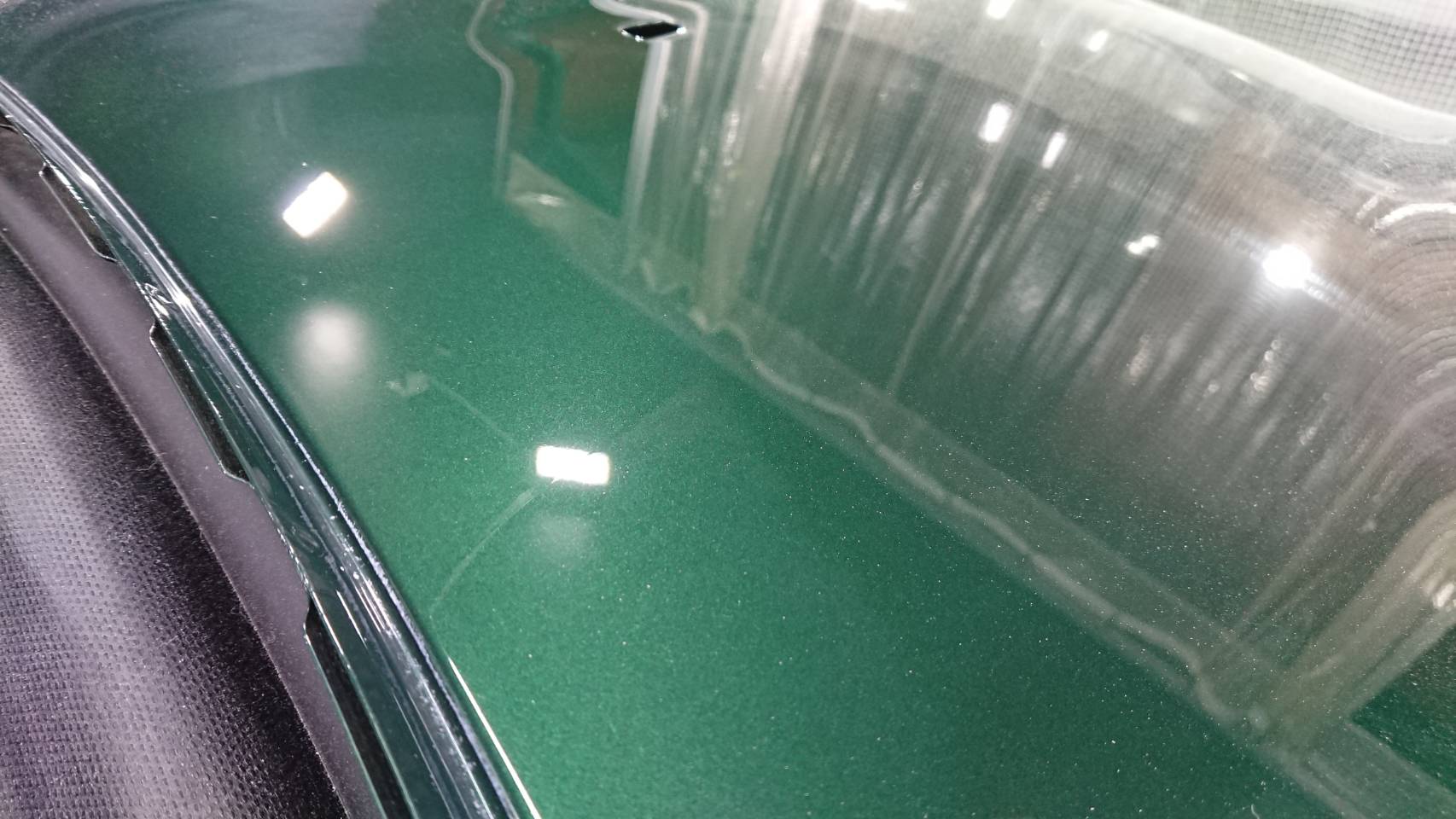 MINI ジョンクーパーワークスの経年劣化を復活 施工写真 (16)