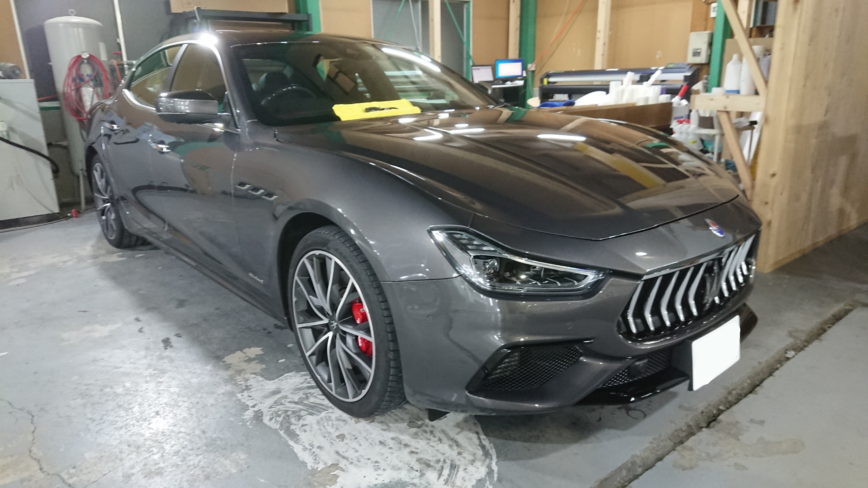 マセラティ 施工写真 (27)