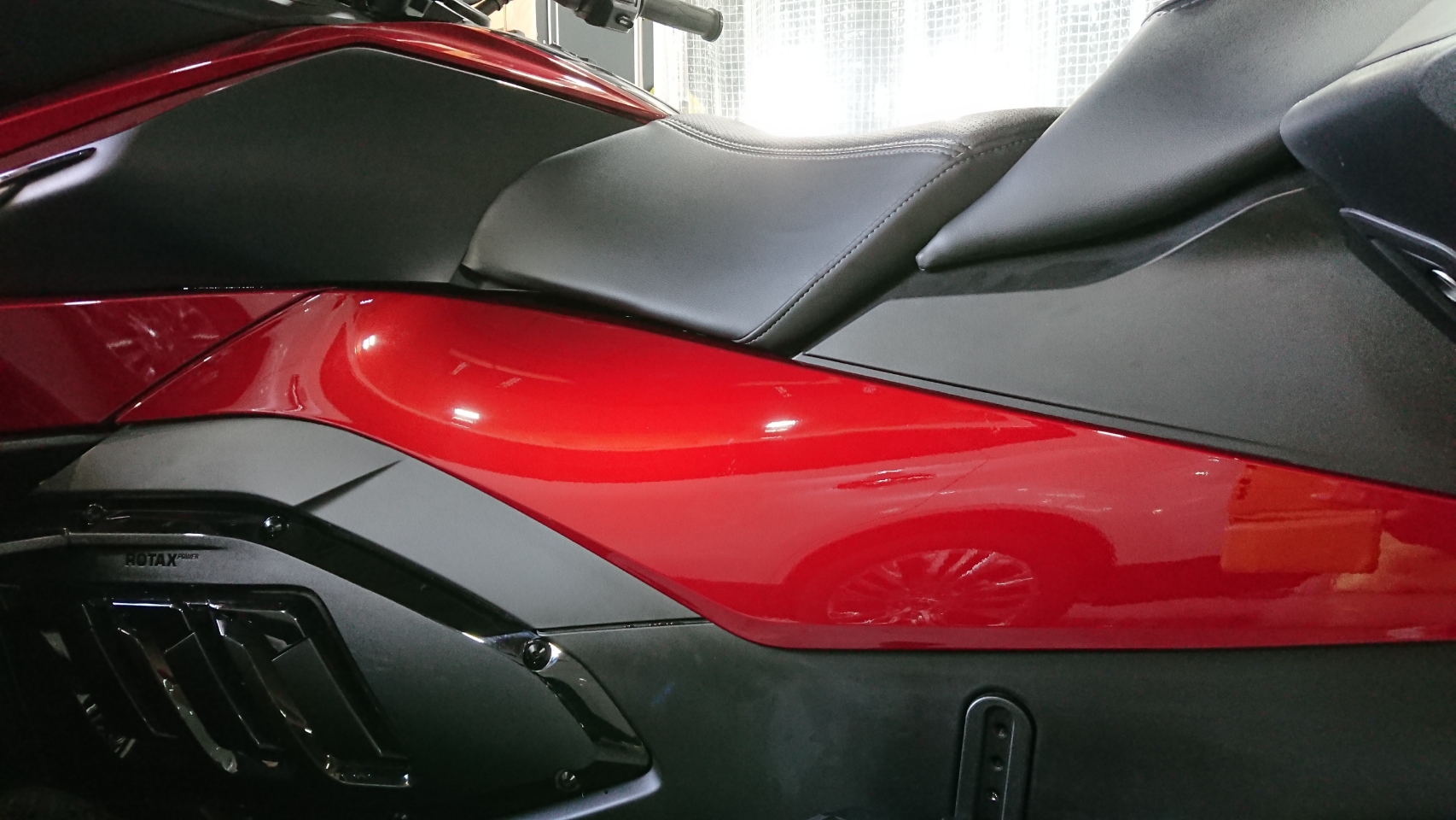 プロテクションフィルム 施工写真 (2)