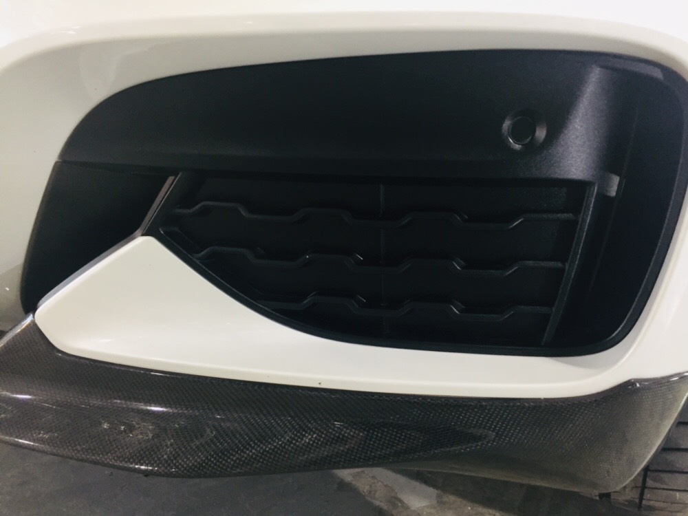 BMW X6 施工写真 (18)