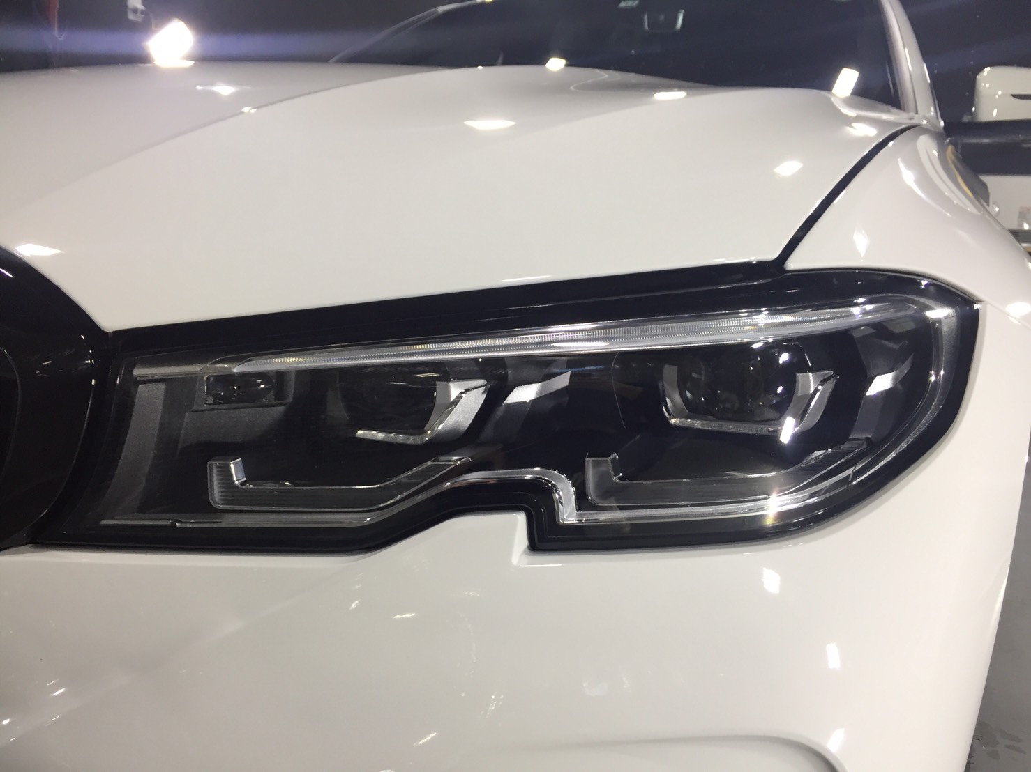 BMW 320d 施工写真 (8)