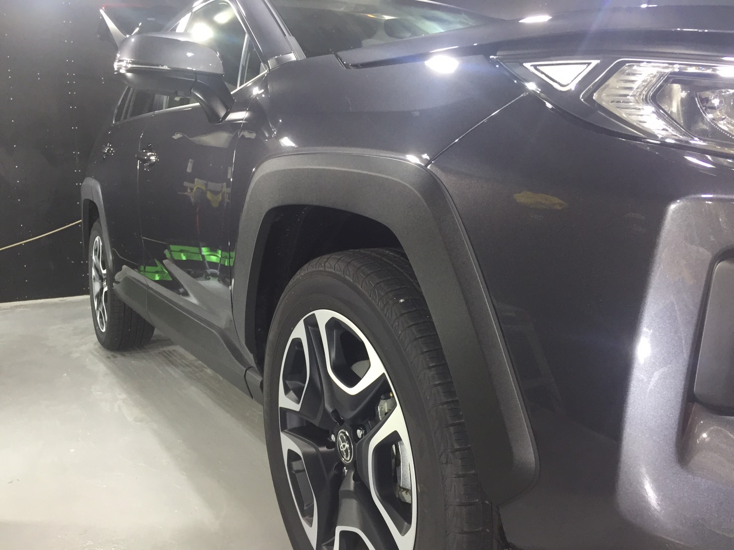 トヨタ RAV4 施工写真 (13)