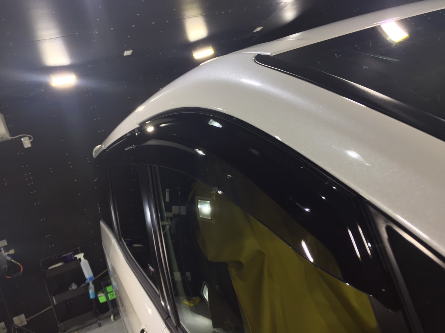 トヨタ ヴォクシー 施工写真 (42)