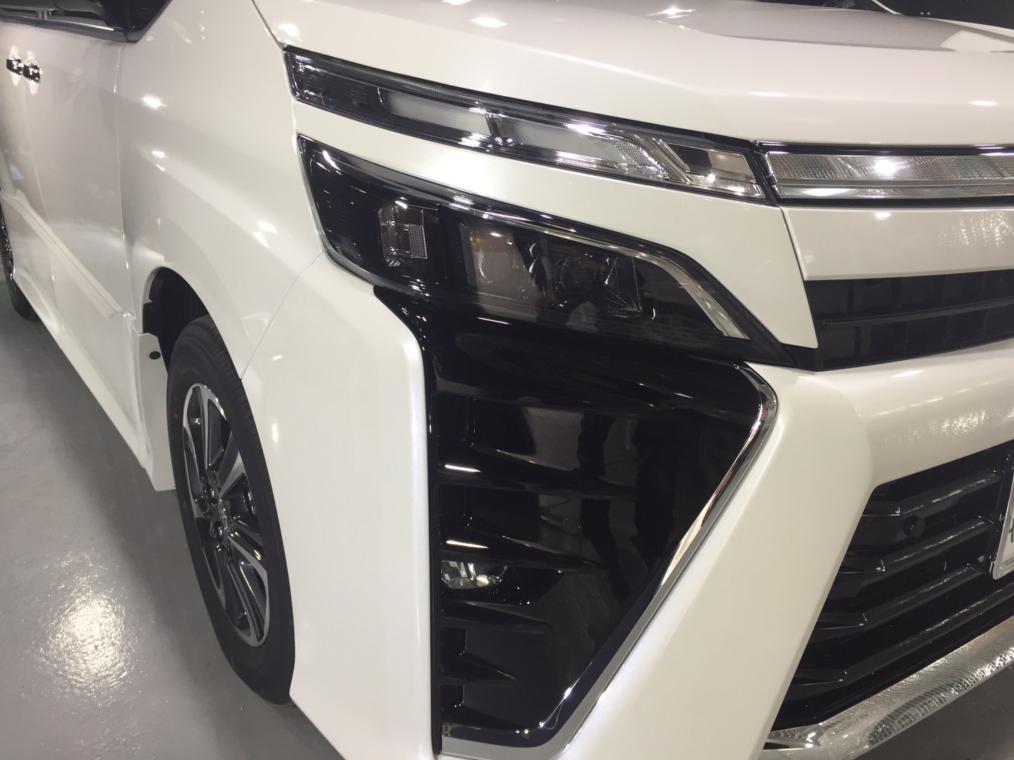 トヨタ ヴォクシー 施工写真 (36)