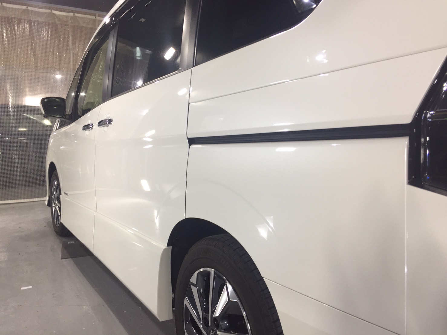 日産 セレナ 施工写真 (4)