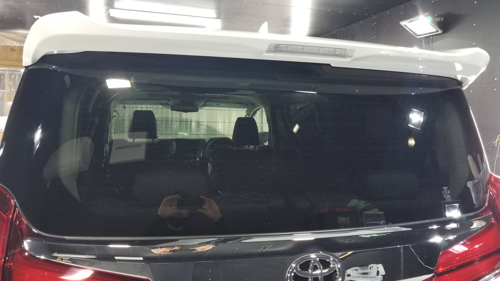 トヨタ アルファード 施工写真 (2)