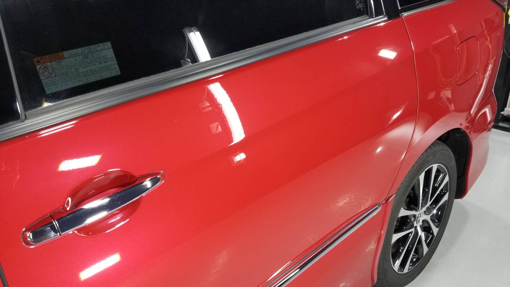 トヨタ エスティマ 施工写真 (7)