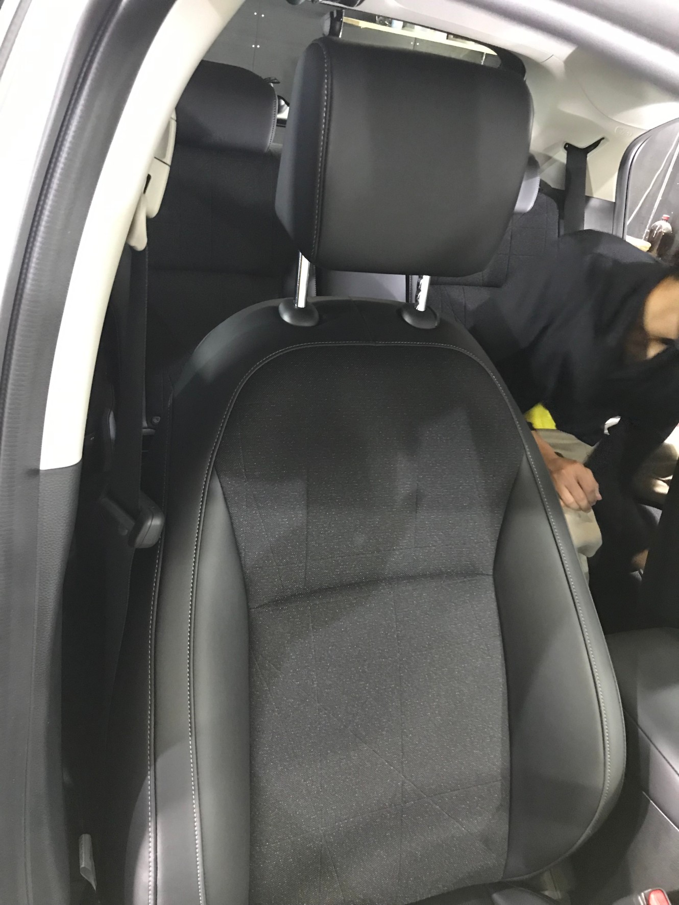 ホンダ ヴェゼル 施工写真 (6)